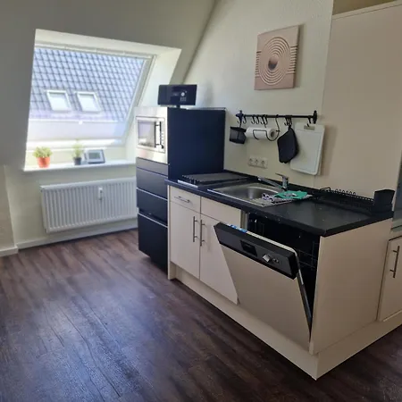 Haus Regenpfeifer Am Kurpark Apartamento *